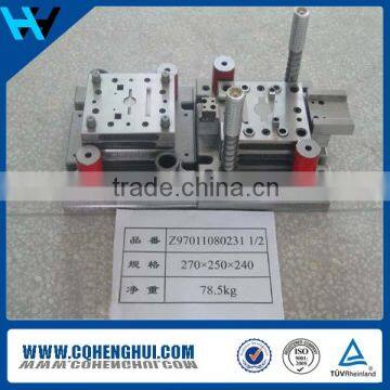 China Metal Curling Progressive Stamping Dies / Mold photo-4