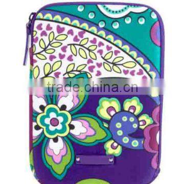 Neoprene Medium Tablet Sleeve