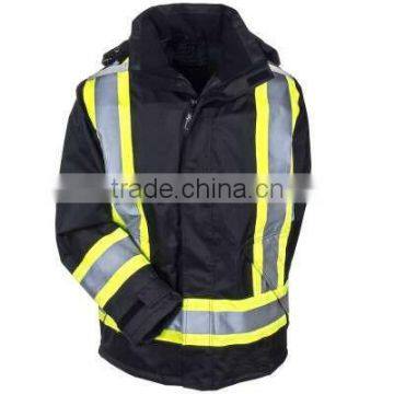 High Visibility Man Wear Outdoor Safety Workwear