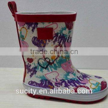 wholesale cheap kids rubber rain boots with heart printed