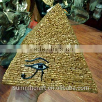 Custom polyresin fashion design egyptian pyramid decorations money box