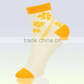 2014 Cheap Comfortable Bulk Wholesale Socks photo-2
