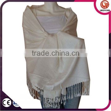 Cotton golden scarf with tassel