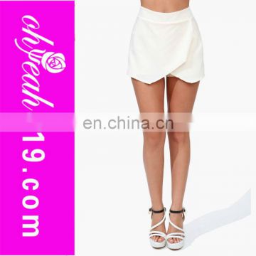 Wholesale top fashion faux leather sexy women shorts