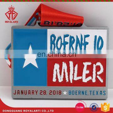 Soft Enamel Keep It Moving Running Medal for Series 250KM 2018 photo-3