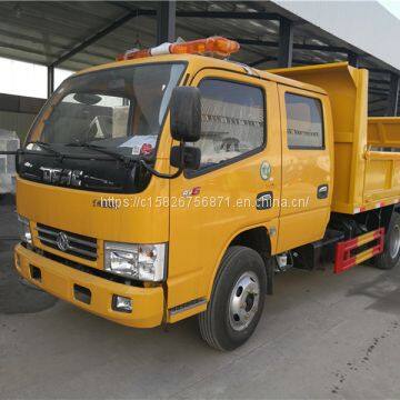 Пять двухместных небольших самосвалов Dongfeng