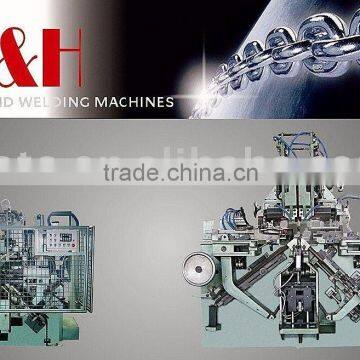 Automatic chains welding machine