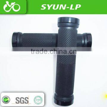 colorful bicycle parts mountain bike handle bar grips made from rubber bike handle grilps TPR +PP bike grips