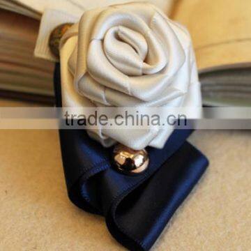 fancy silk wedding fabric flower brooch for ladies