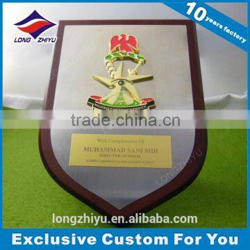 Hot selling high quality wooden craft wooden shiled trophy plaques award