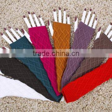 Cross Criss Thick Crochet Fingerless Gloves,Thick Weave Short Gloves,Hollow Out Arm Warm Wristbands Gloves