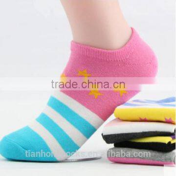 Custom Women Solid Color Sock With Stars Knitted Striped Sock Cotton Hosiery Ankle Socks