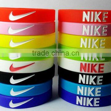 2016 Newest Style Fashion Silicone Bracelets