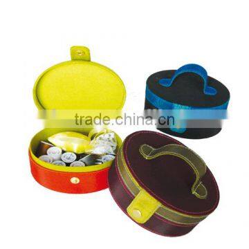 131151611sewing box with handle