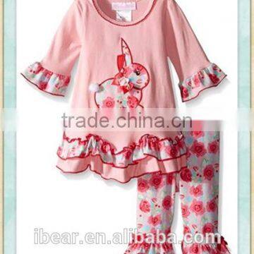 2017 new Easter day bunny outfits Girls Easter clothing dress set spring outfits girls' floral bunny appliqued playwear sets