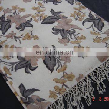 Silk Pashmina Printed Shawl in Printed Design