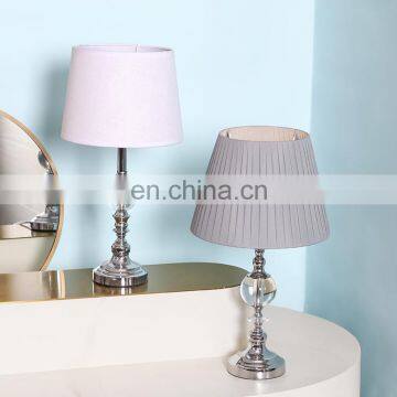 European Modern Design Indoor Decorative Silver Metal Desk Lamp for Bedroom photo-6
