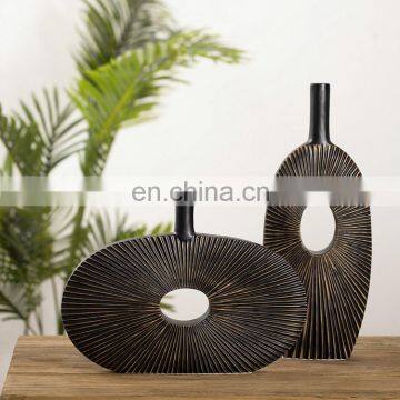 New arrival high quality flower vase Nordic unique art design home decor black resin vase