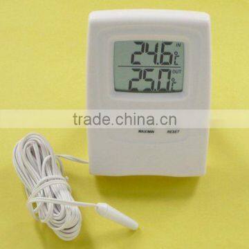 Digital electronic Thermometer