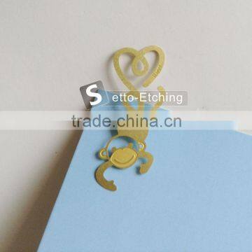Funny monkey metal bookmark wholesale with heart hook