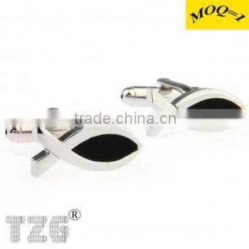 TZG03158 The Popular Black Fish Cufflink Cuff Link