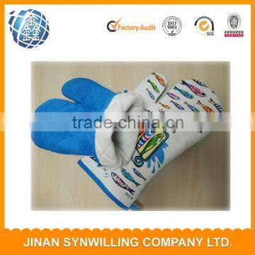 Christmas gifts Printing baking gloves set microwave mitts