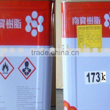 Sprayable adhesive