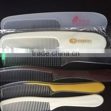 New!Factory Direct Sell Hotel Plastic Disposable Comb