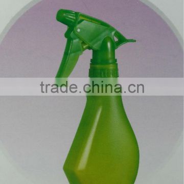 Sprayer bottle with trigger sprayer-6 used in Saloons