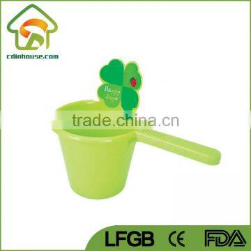 Eco-friendly Clover Plastic PP Water Scoop Ladle