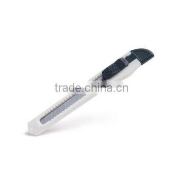 Cheap Plastic Cutter for Promotion photo-4