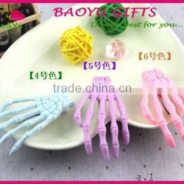 Promotion Hair Clip Skeleton Hair Clip Hand Bone Hair Clip photo-3