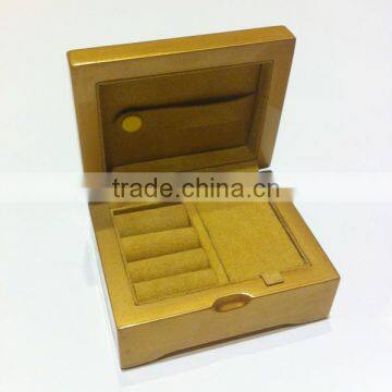 Golden Jewelry Set Wooden Box photo-3