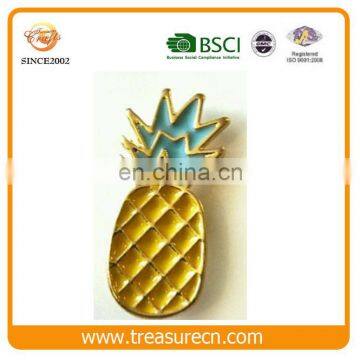 Souvenir Pineapple Shaped Soft Enamel Metal Lapel Pin