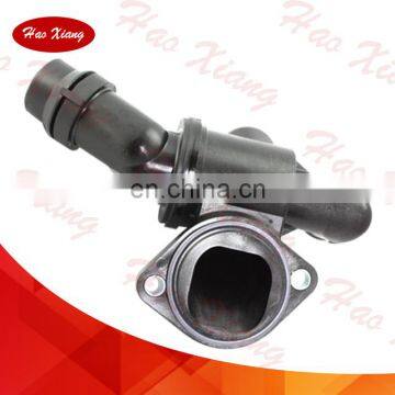 Auto Thermostat Housing Assembly 06F 121 111 H 06F 121 111 J 06F121111H 06F121111J