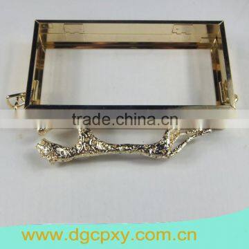 China manufacturer supplier gold metal purse frames with luxury purse lock