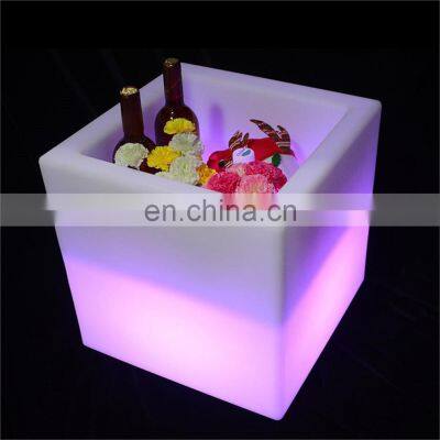 plastic glowing led illuminated ice bucket for party decorative Luminous Multi Color Changing Plastic Led Beer Ice Bucket