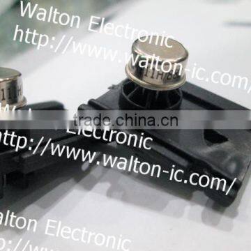 LM111H-883 integrator circuit