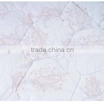 100%polyester comfortable and breathe freely quilt with the printing patterns art originated from Europe