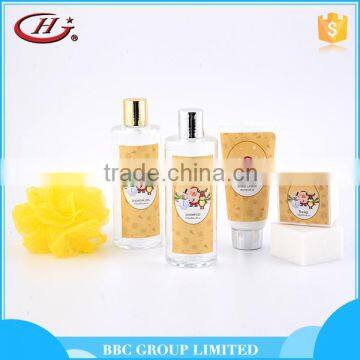 BBC Christmas Gift Sets Suit 006 Unique design mild anti itching kids bath set body wash and shampoo natural