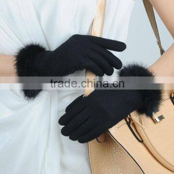Elegant and stylish yak wool gloves with black rabbit hair cuffed