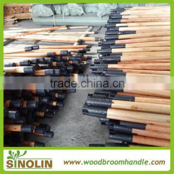 factory direct sell varnished wooden handles for broom