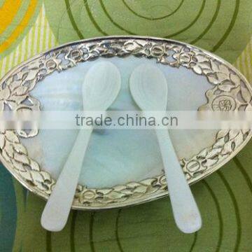 Exquisite MOP Plate