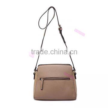 Vintage Personalized Contrast Color With Metal Ornament Front Design Leather Shoulder Messenger Bag photo-4