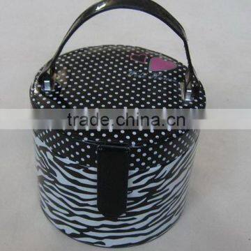 Popular Crazy Selling Fashion Structure Leather Cosmetic Box photo-3