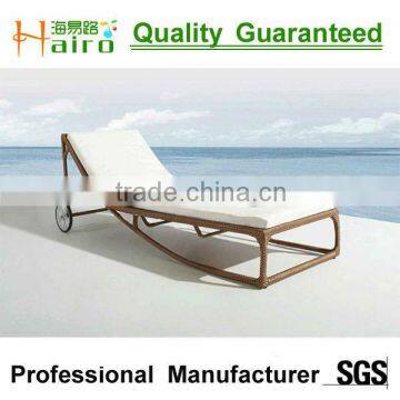 synthetic wicker cheap garden lounger