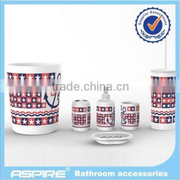2016 fashion Plastic bathroom set