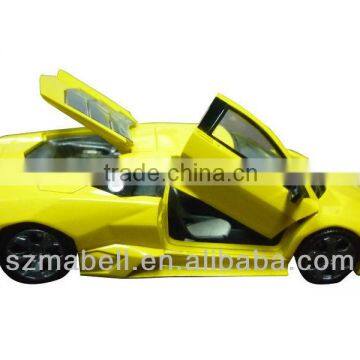 1/18 scale diecast model cars