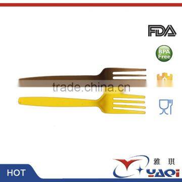 CE Approved Product Home Use Customisable Colors Spoon Plastic