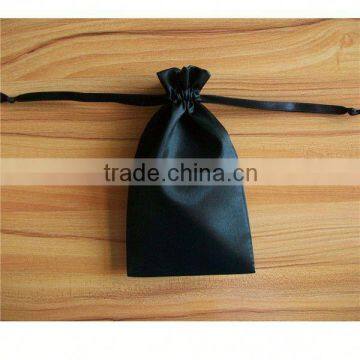 2015 fashion pink satin cosmetic bag